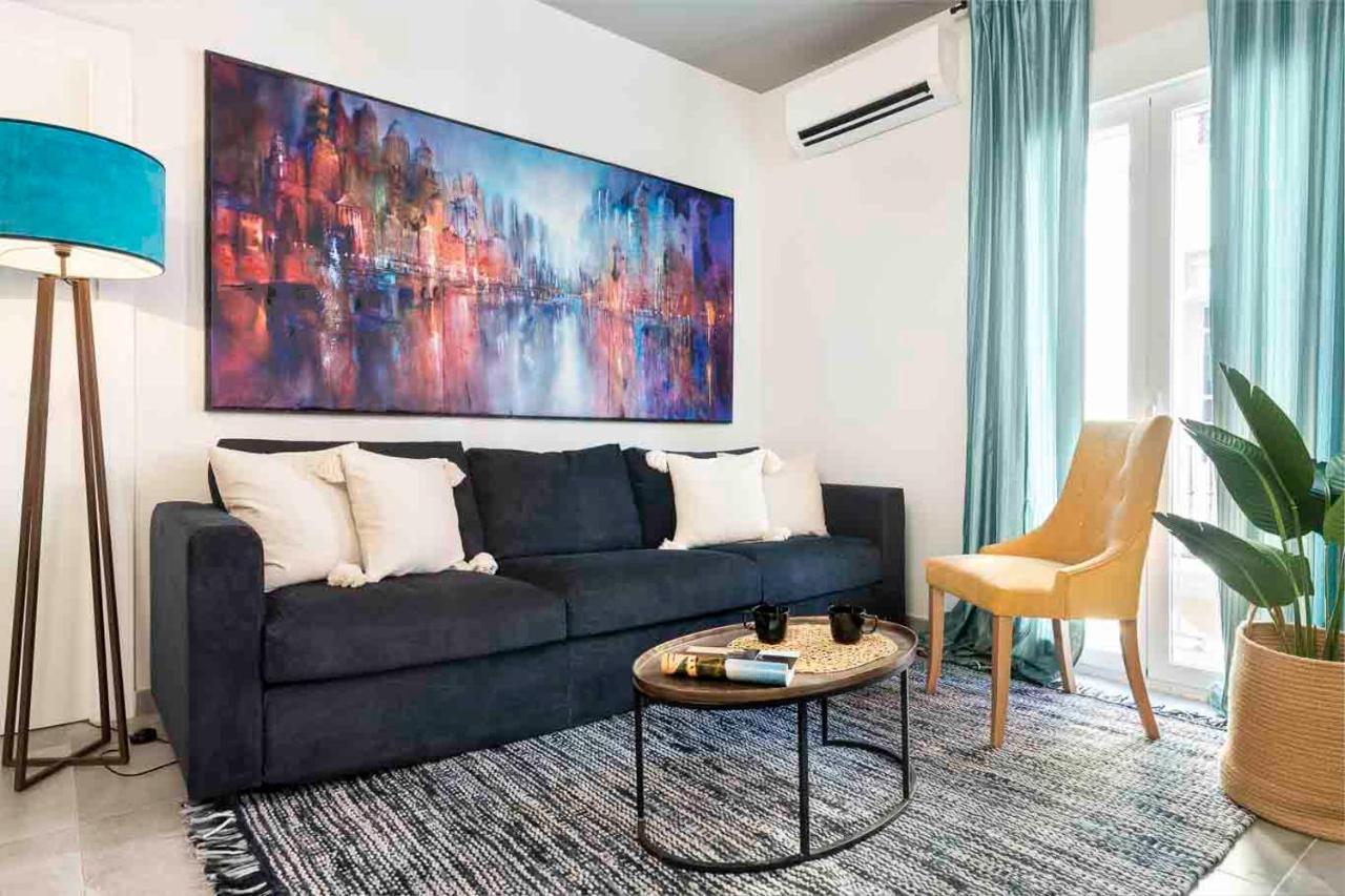 Rivero Suite Apartments Seville Exterior photo